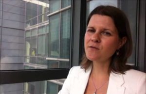 10 Effective Conflict Resolution Steps in Project Management (Video)
